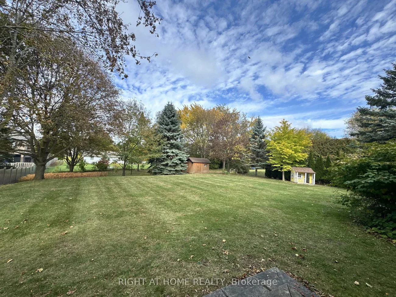 208, Burton, King City, King