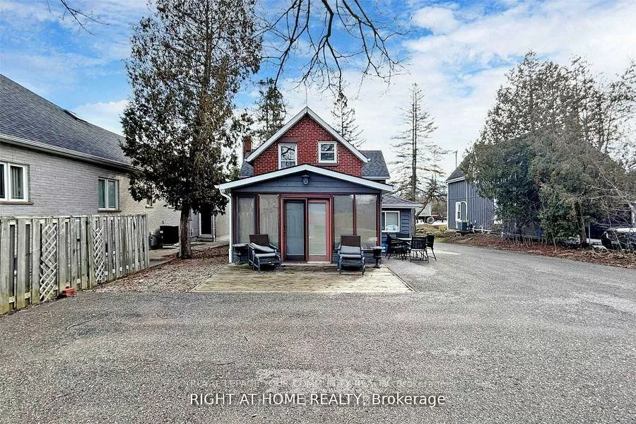 13066, Keele, King City, King
