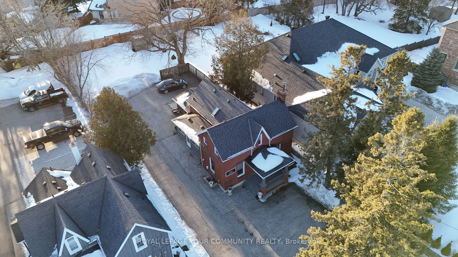 13066, Keele, King City, King