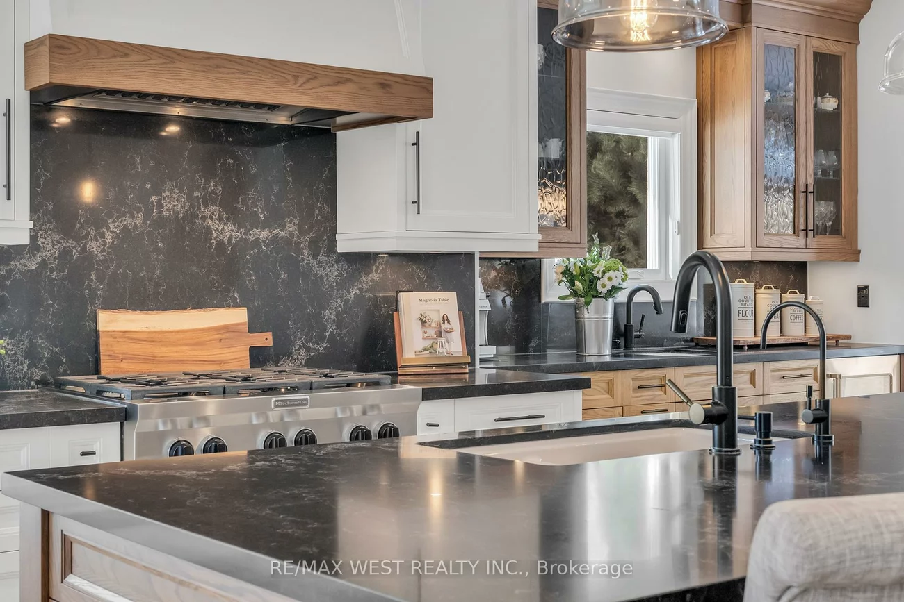 10, Farmcrest, Nobleton, King