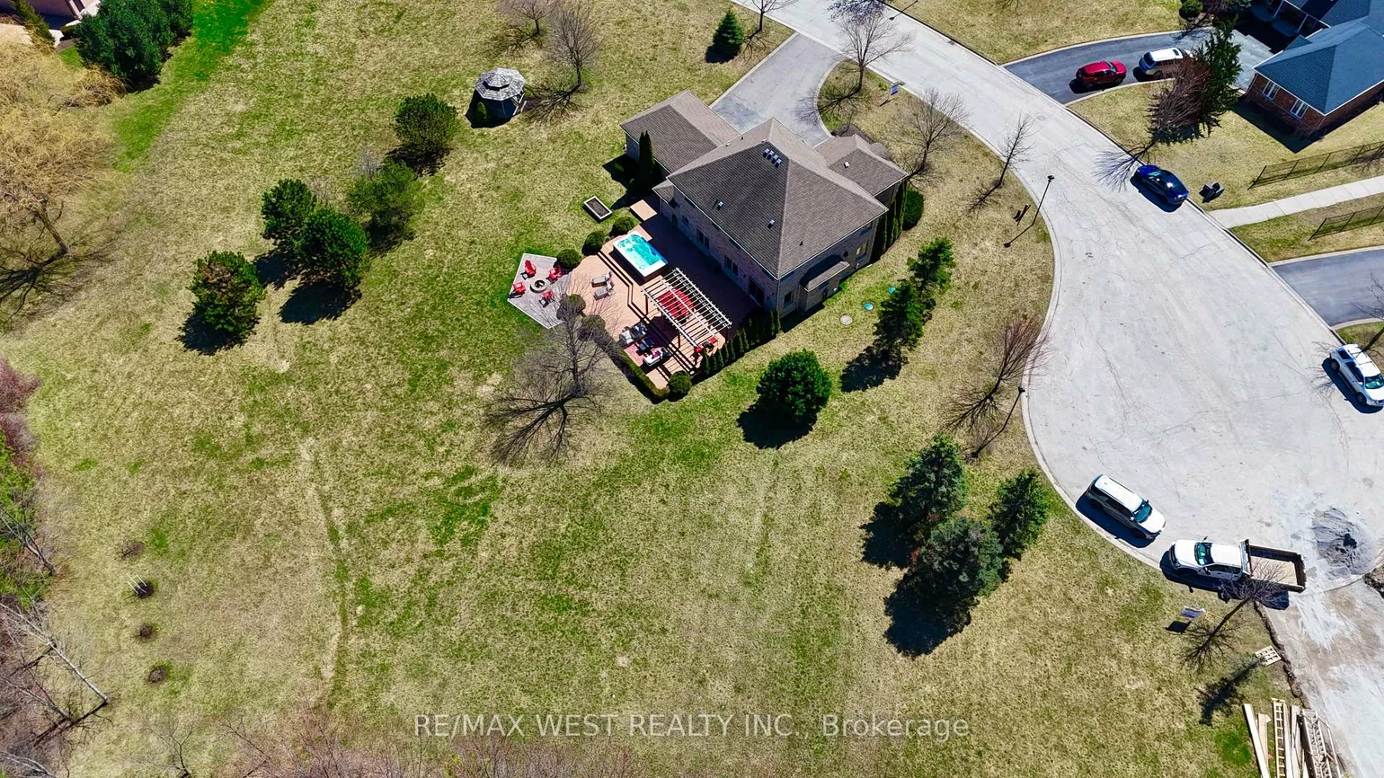 10, Farmcrest, Nobleton, King