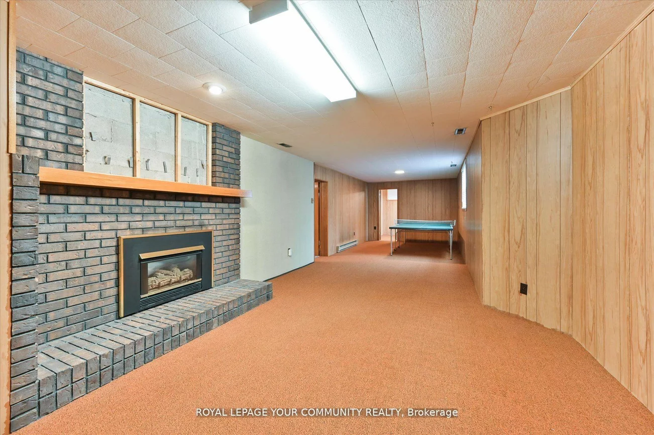 6162, Highway 9, Schomberg, King