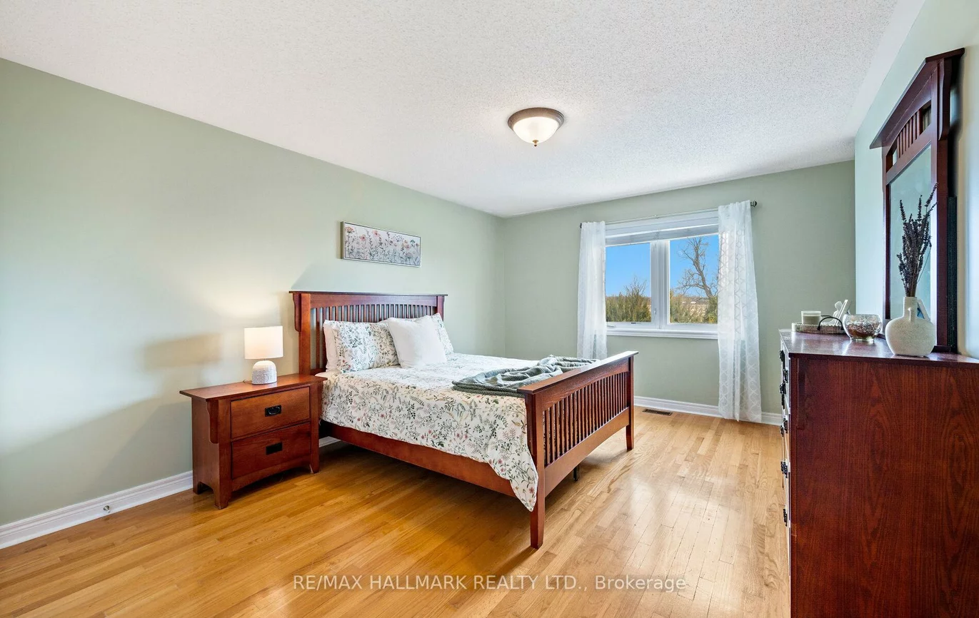 37, Witherspoon, Nobleton, King