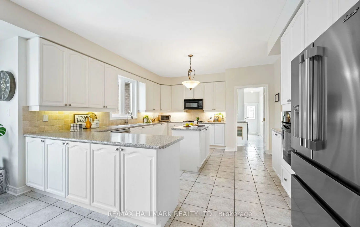 37, Witherspoon, Nobleton, King