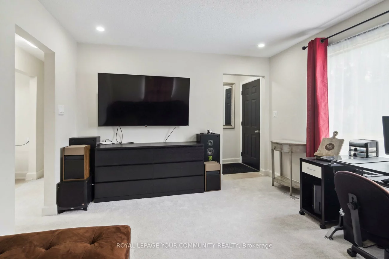 6077, King, Nobleton, King