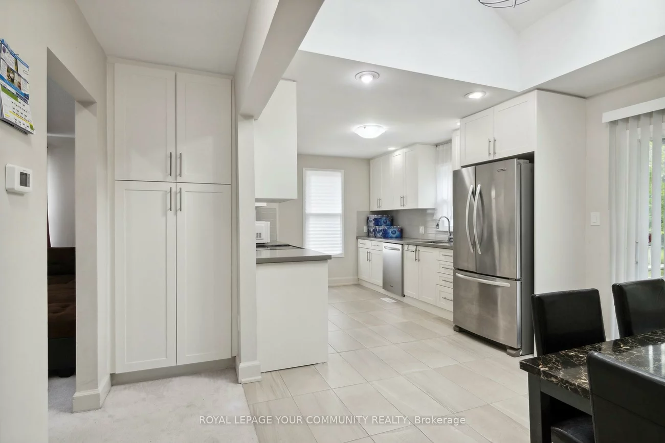 6077, King, Nobleton, King