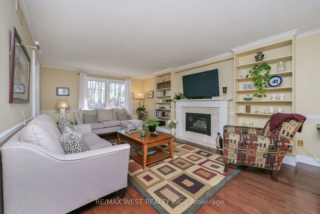 24, Cedarwood, Nobleton, King