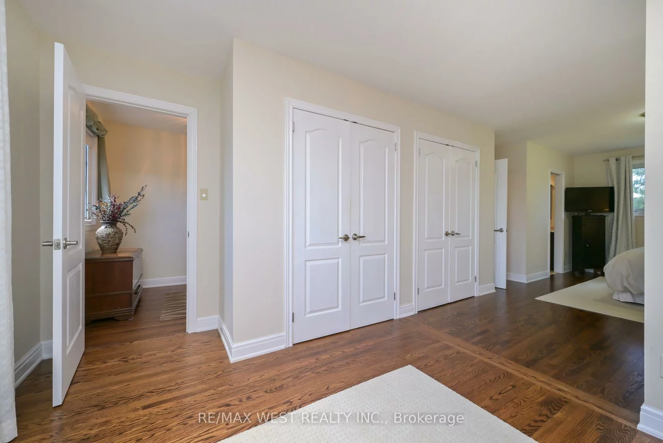 24, Cedarwood, Nobleton, King