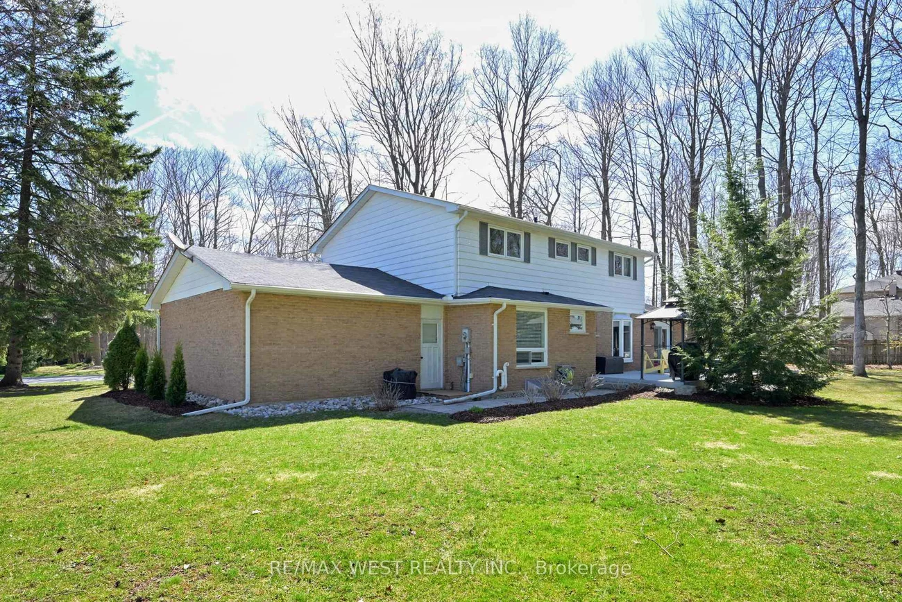 24, Cedarwood, Nobleton, King