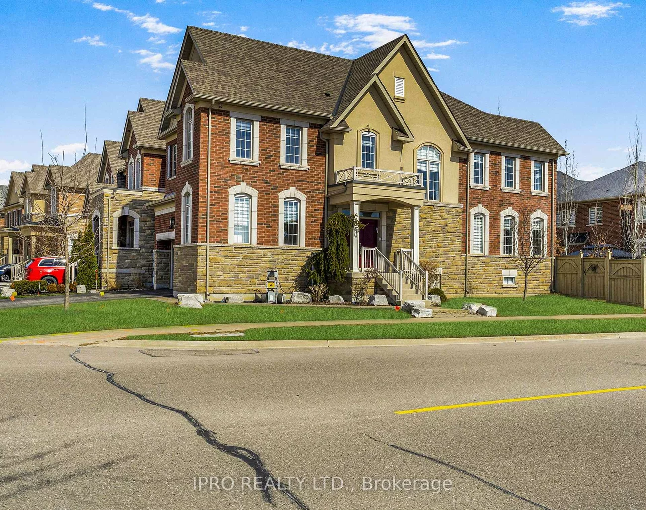 3, Kettle Valley, Nobleton, King