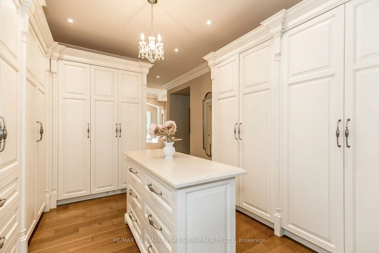 1865, Davis, Rural King, King