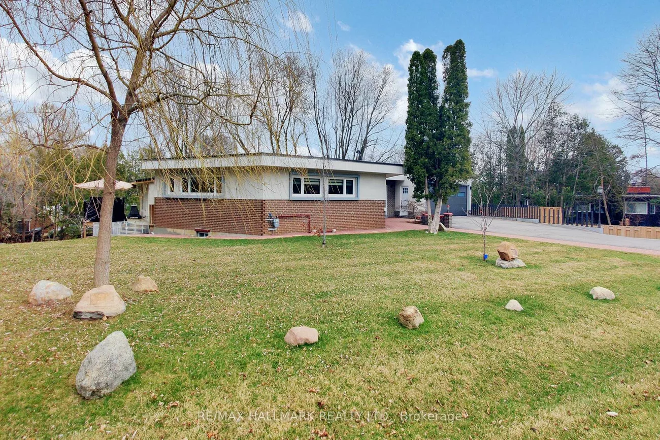 115, Lynwood, Nobleton, King
