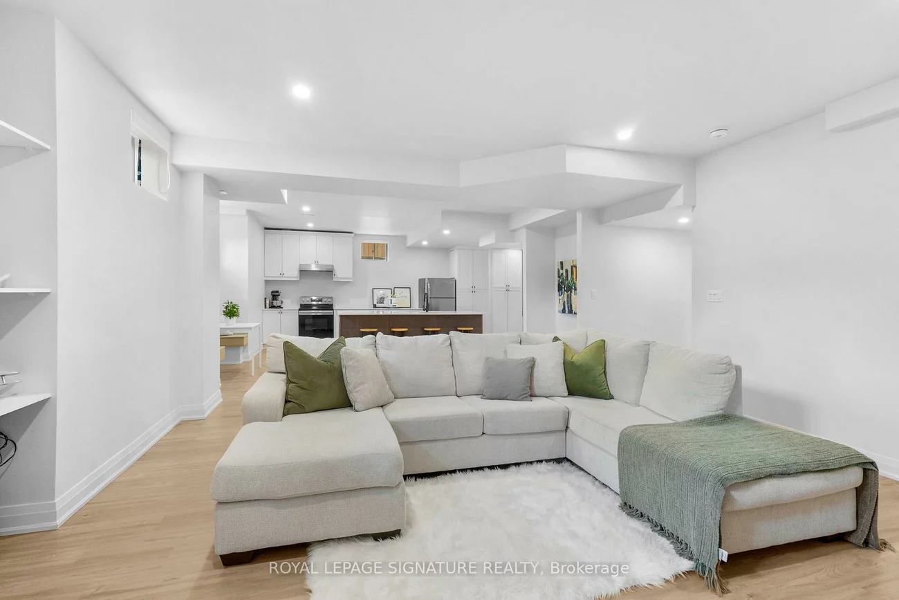 28, Lake Lenora, Nobleton, King