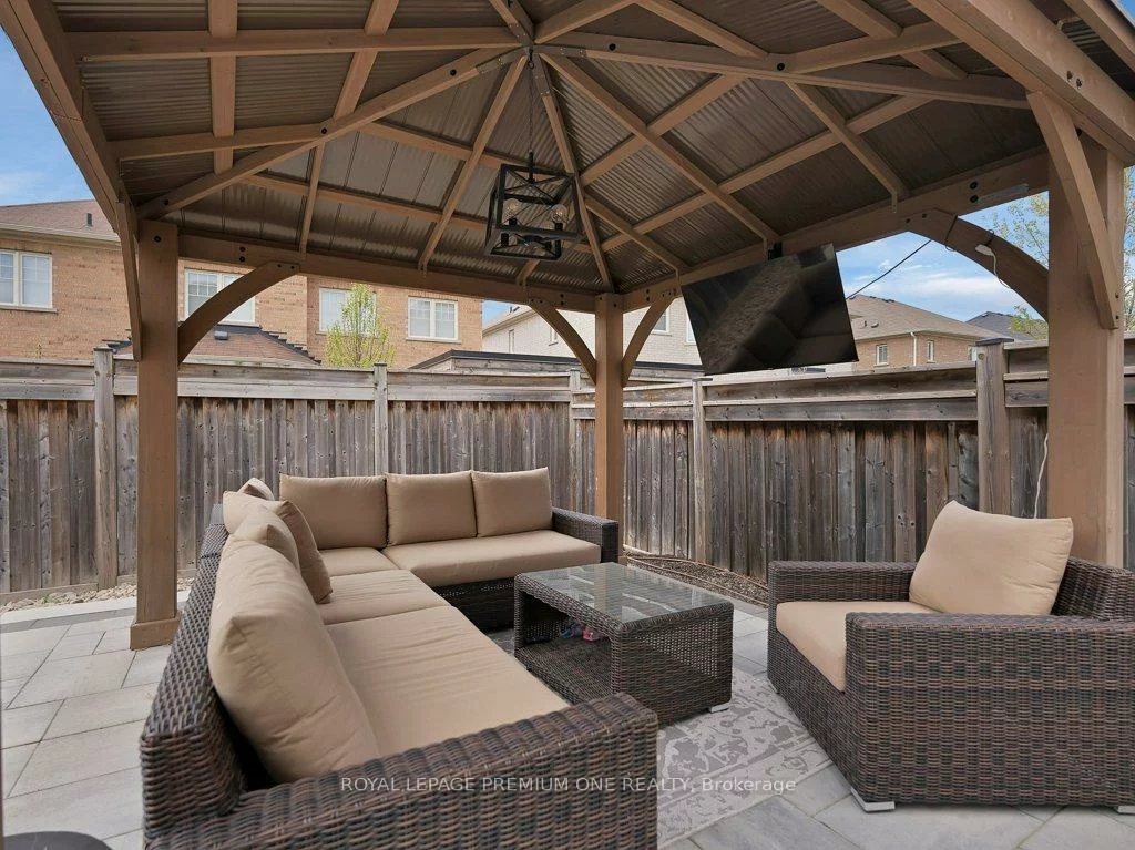 12, Anderson Cove, Nobleton, King