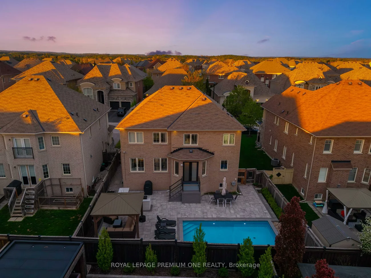 12, Anderson Cove, Nobleton, King