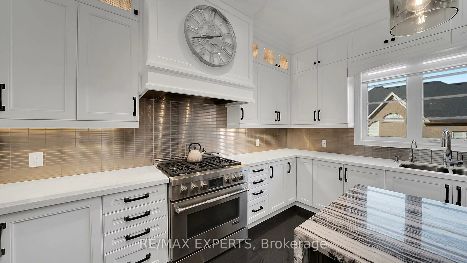 35, Anderson Cove, Nobleton, King