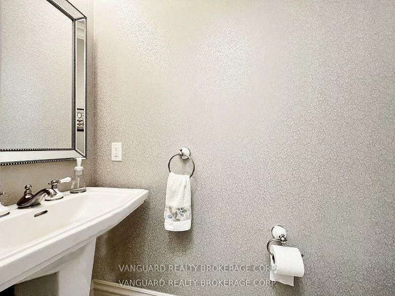 7, Cape George, Nobleton, King