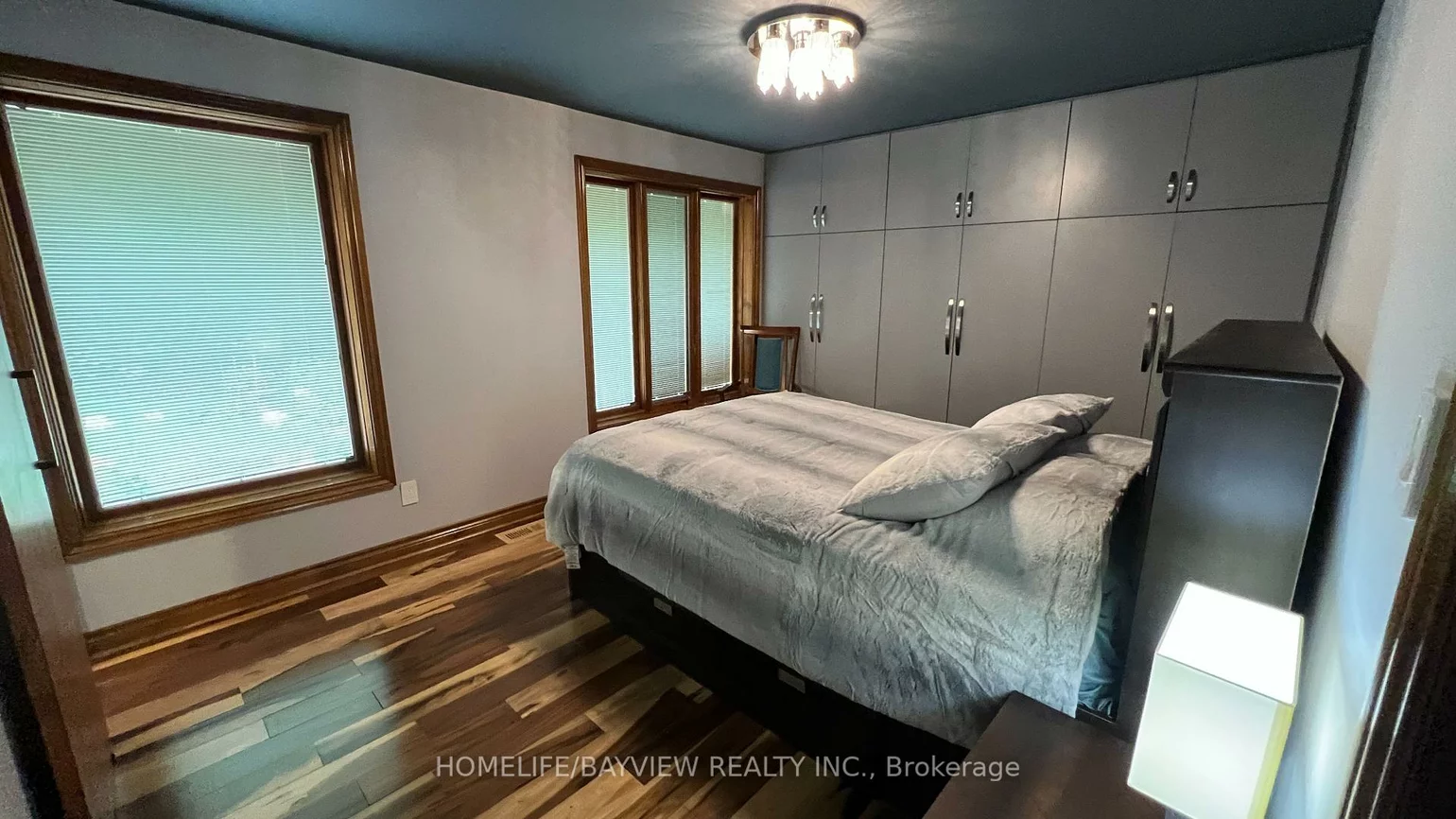 12575, Weston, Rural King, King