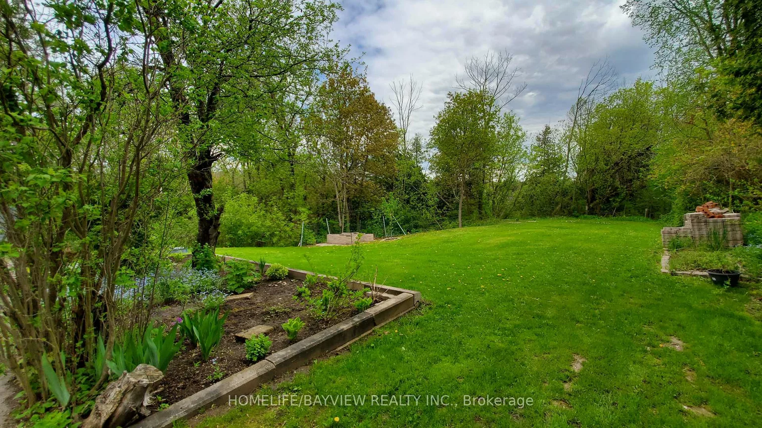 12575, Weston, Rural King, King