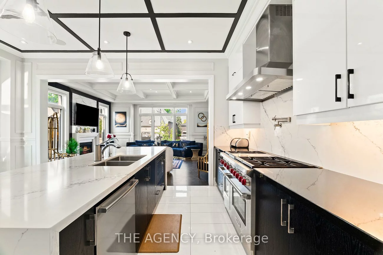 2, Lake Lenora, Nobleton, King
