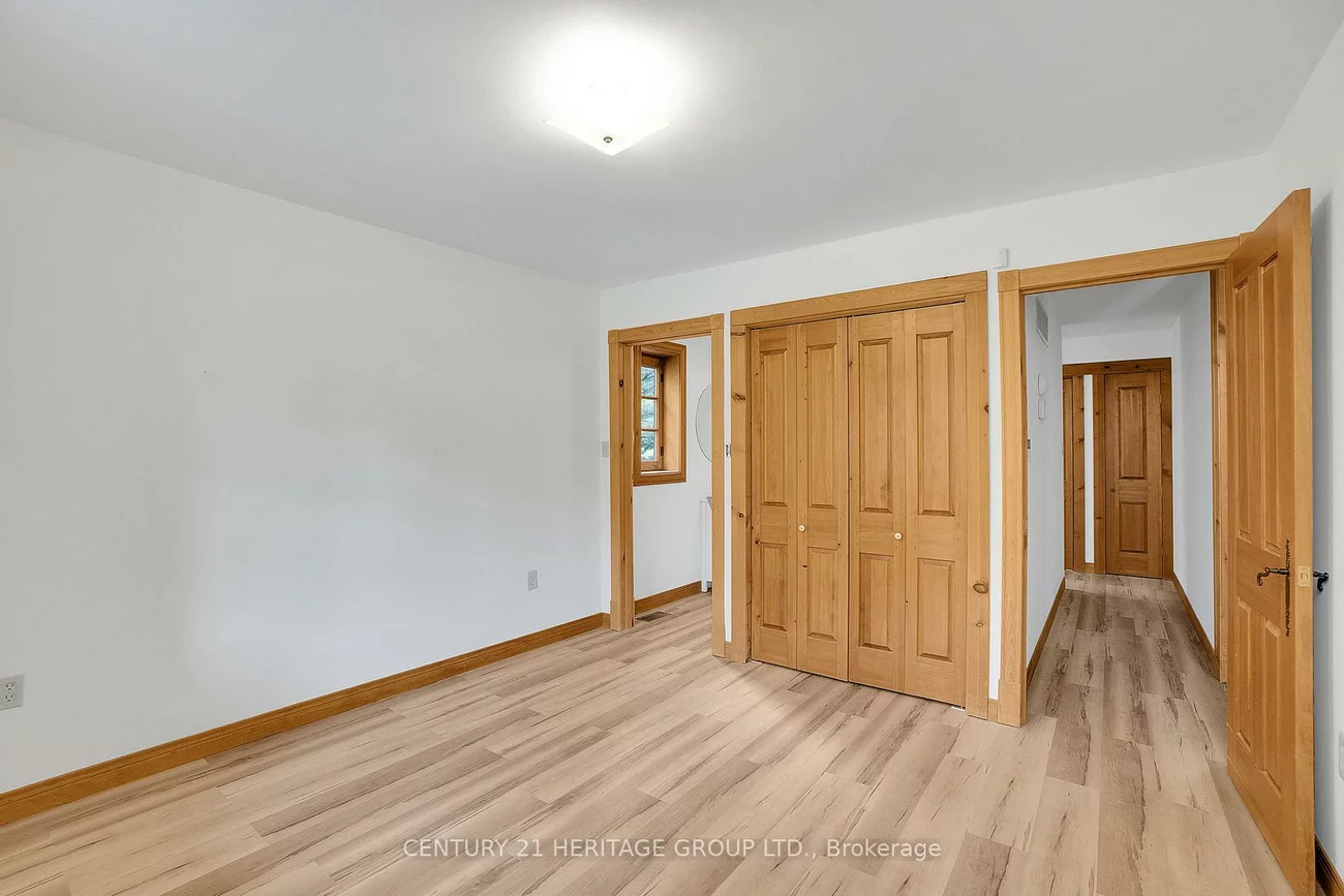 300, Old Bathurst, Rural King, King
