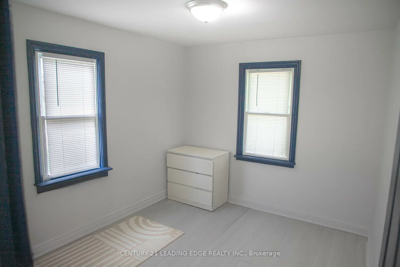 14376, Jane, King City, King