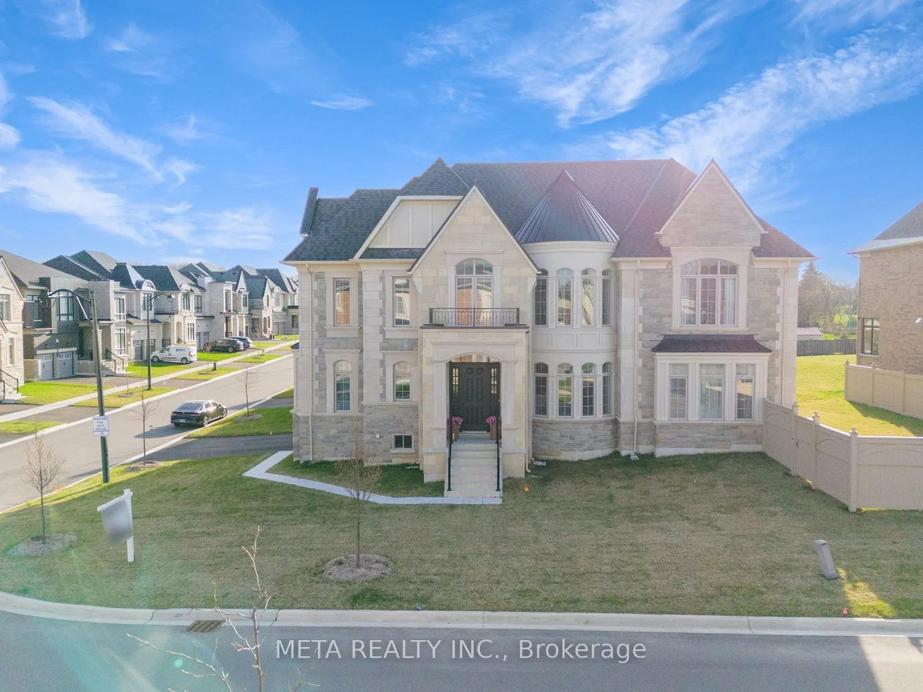 90, Broad, Nobleton, King