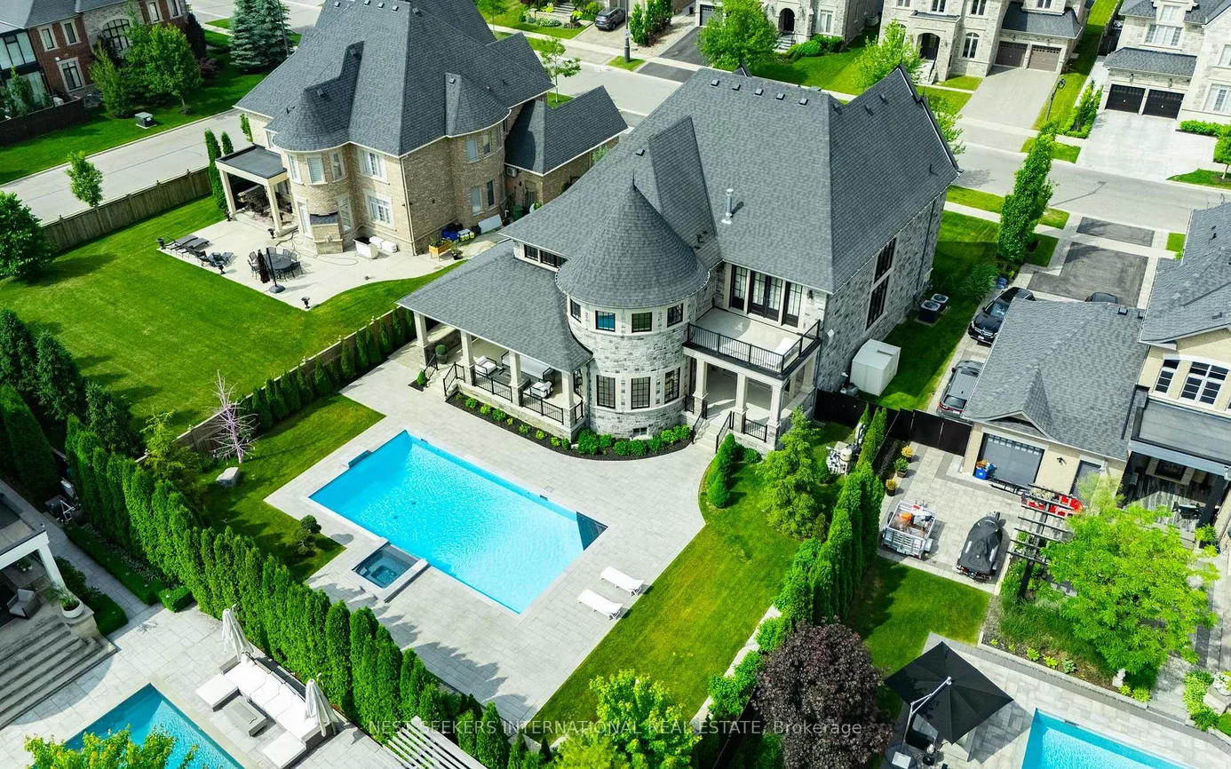 53, Skyline, Nobleton, King