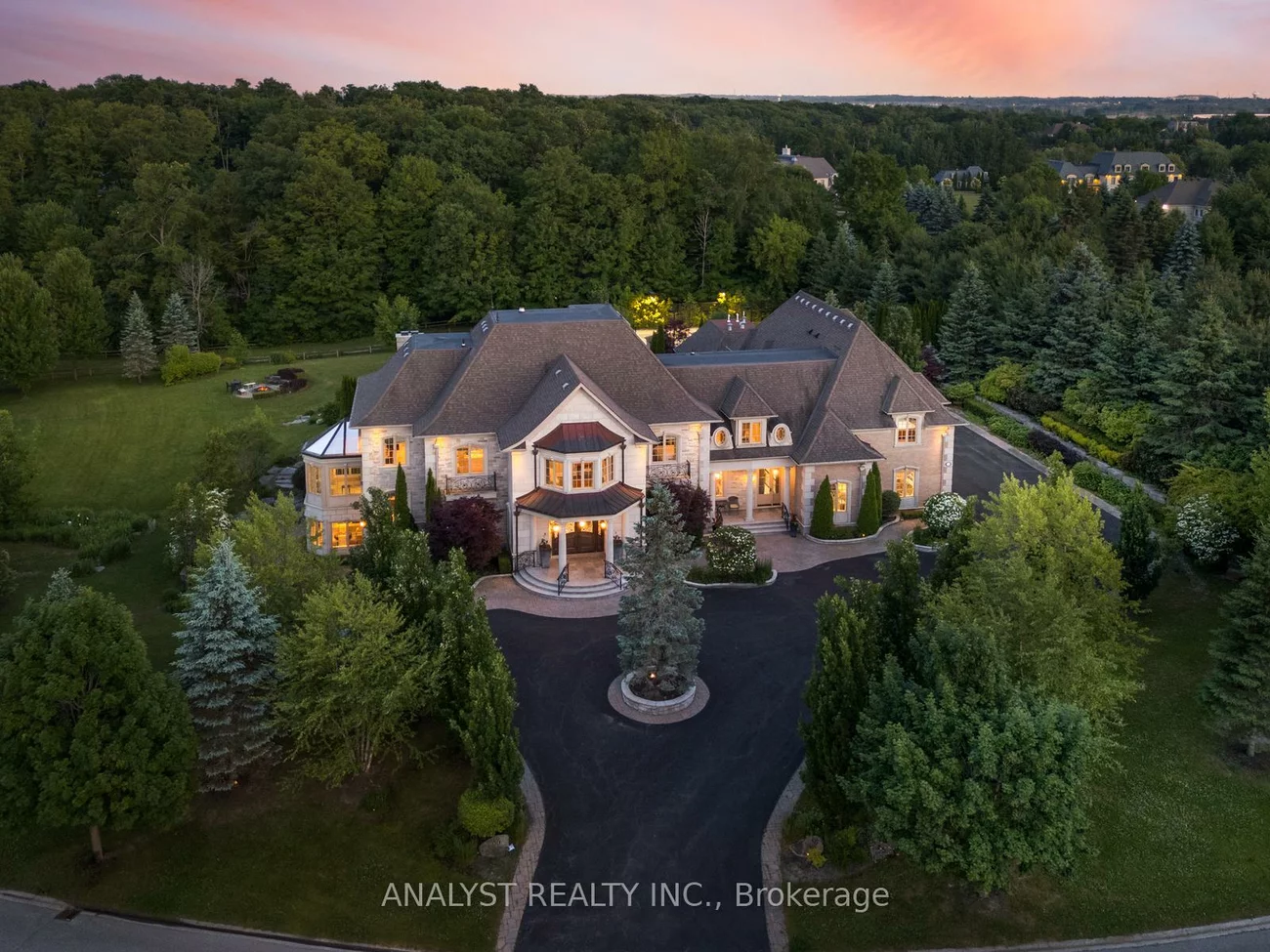 86, Eden Vale, King City, King