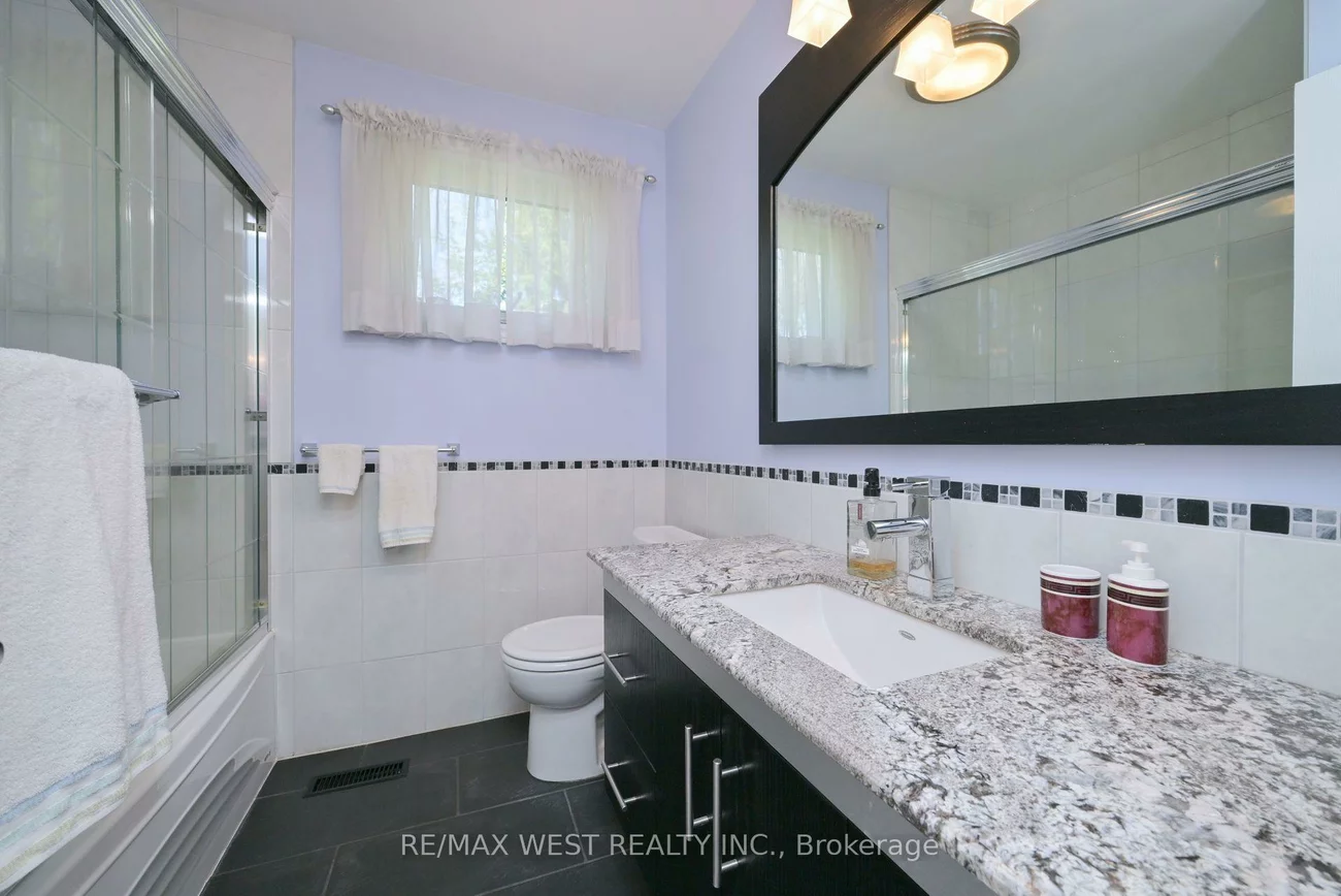 24, Cedarwood, Nobleton, King