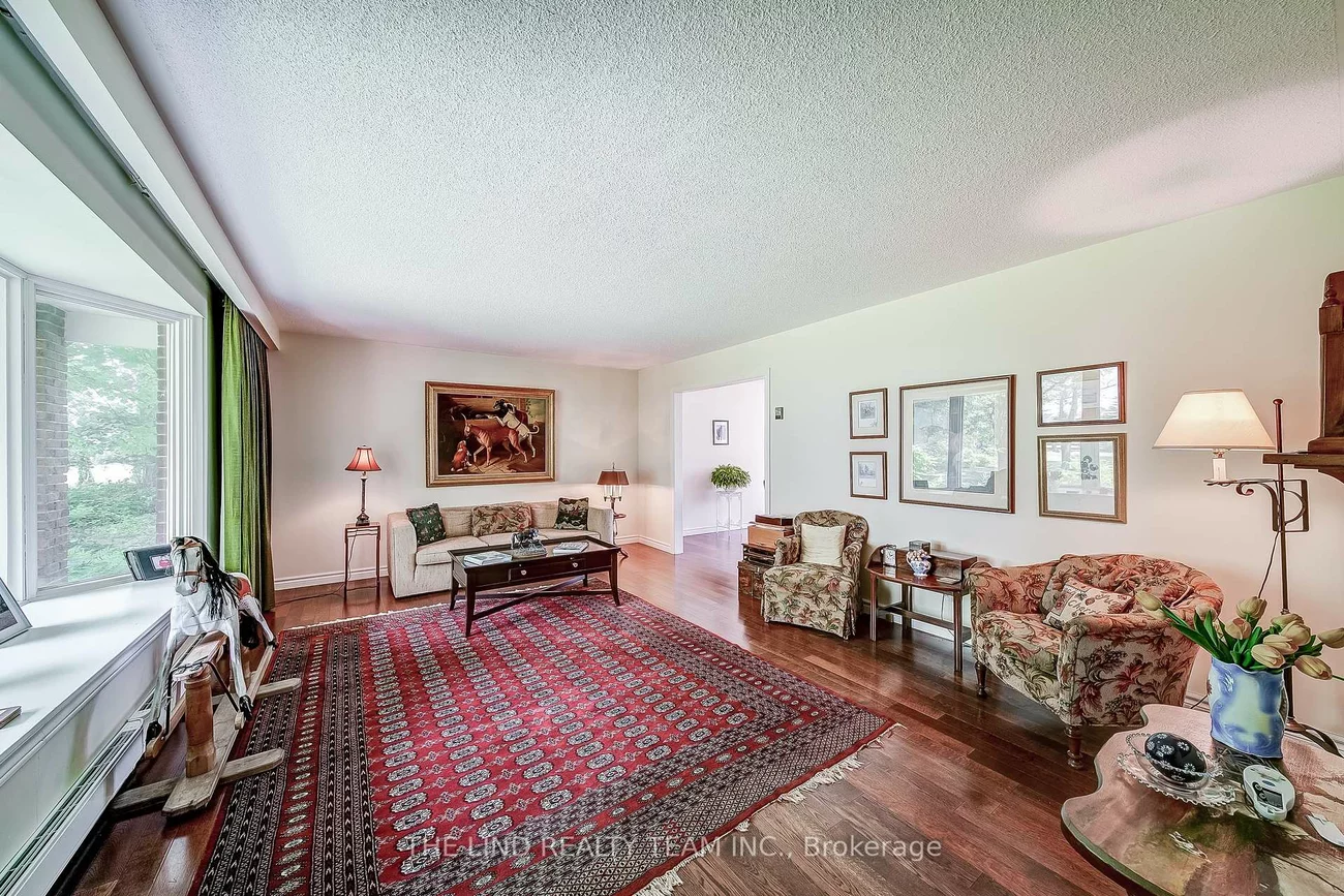 15809, Dufferin, Rural King, King