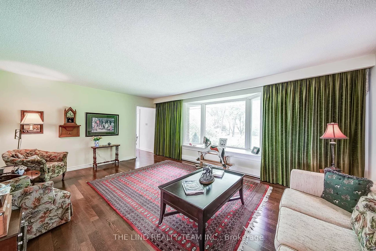 15809, Dufferin, Rural King, King