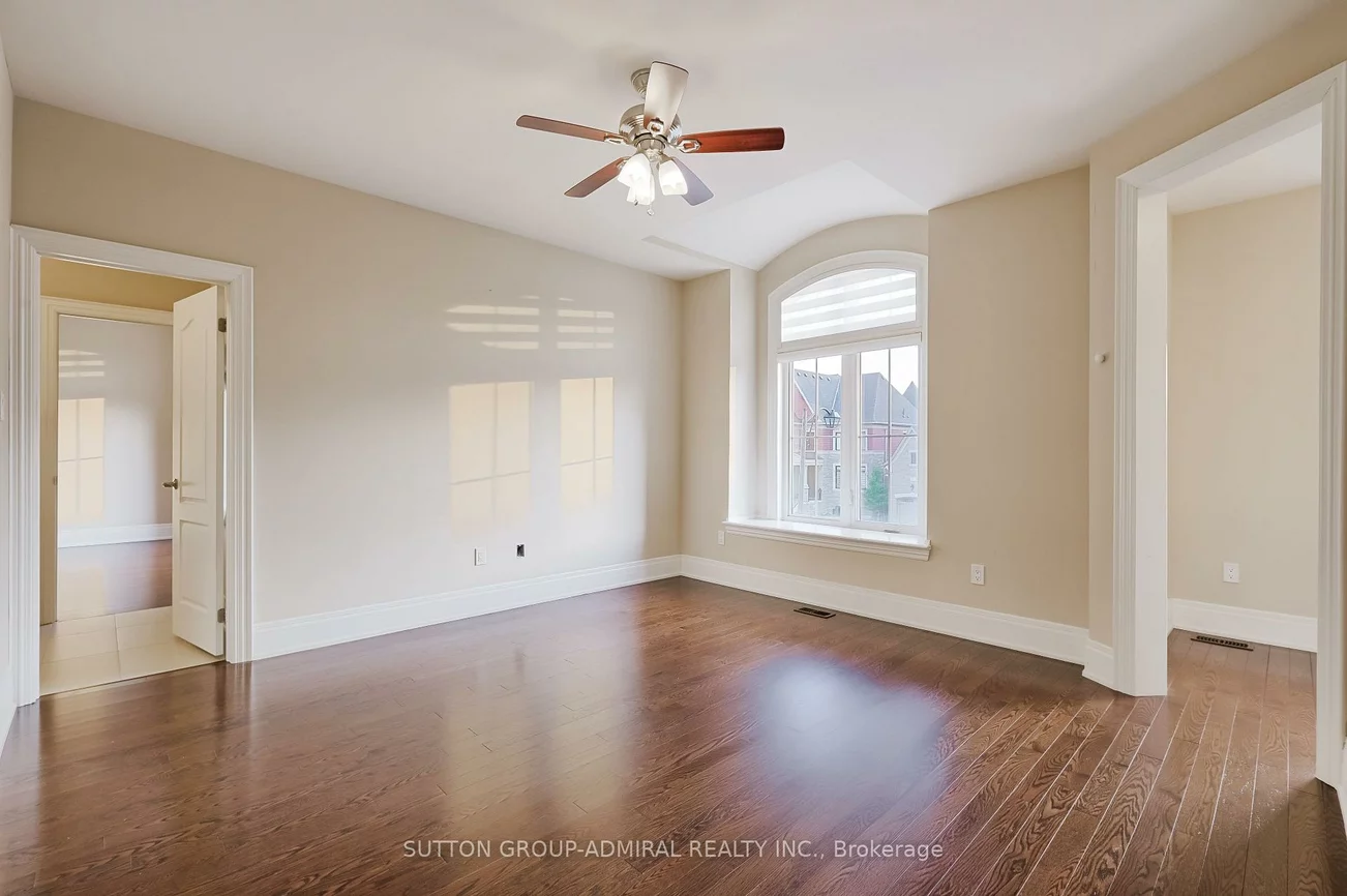 7, Kinghorn, King City, King