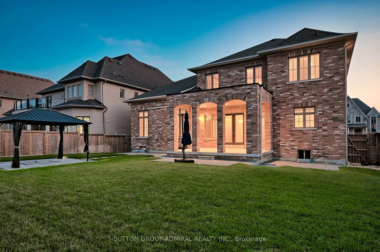 7, Kinghorn, King City, King