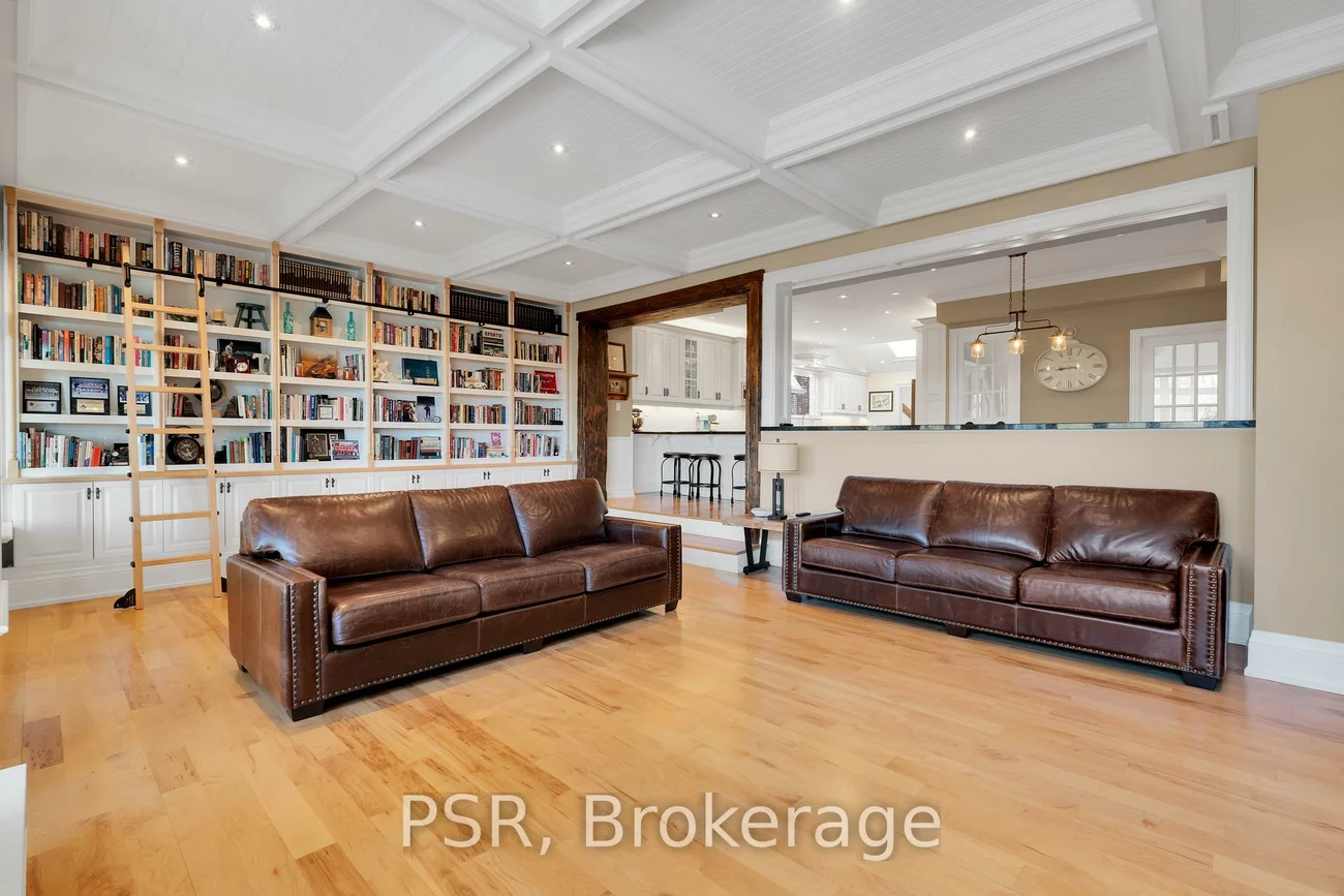 124, Elmpine, Rural King, King