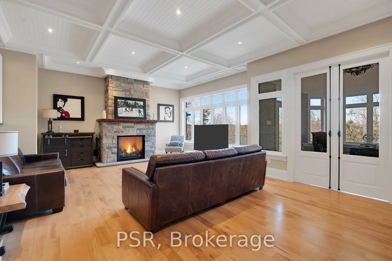 124, Elmpine, Rural King, King