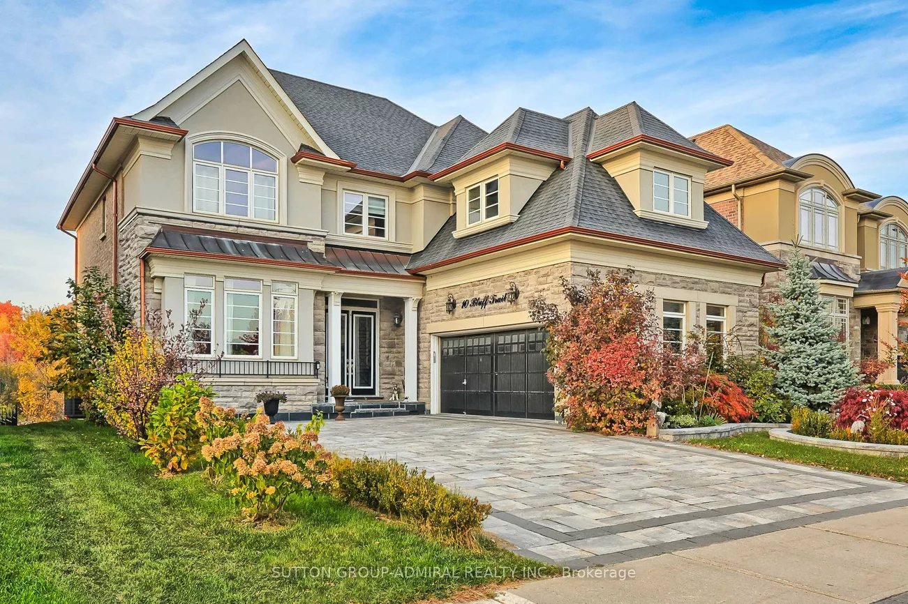10, Bluff, Nobleton, King