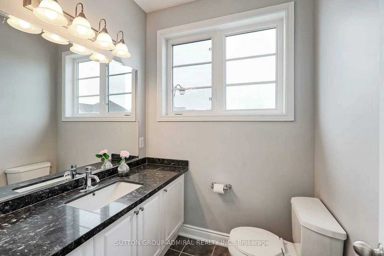 10, Bluff, Nobleton, King