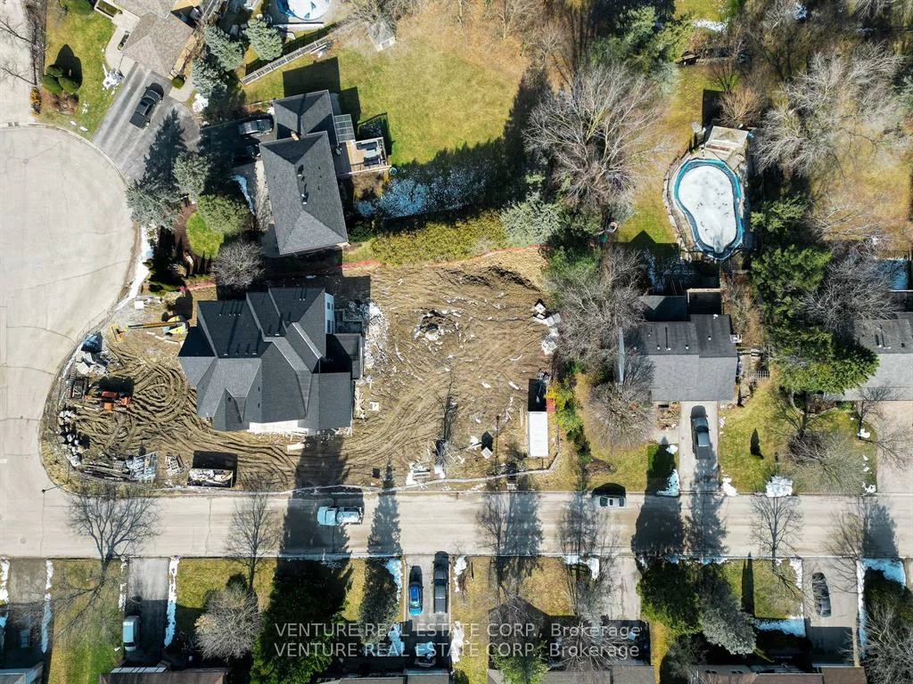 118, Moore Park, Schomberg, King