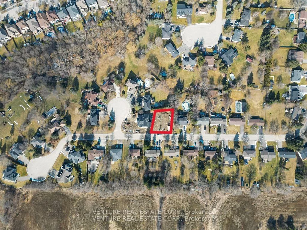 118, Moore Park, Schomberg, King