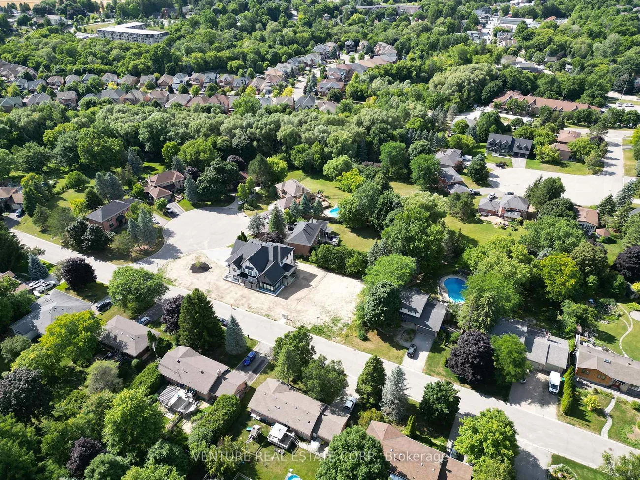 118, Moore Park, Schomberg, King
