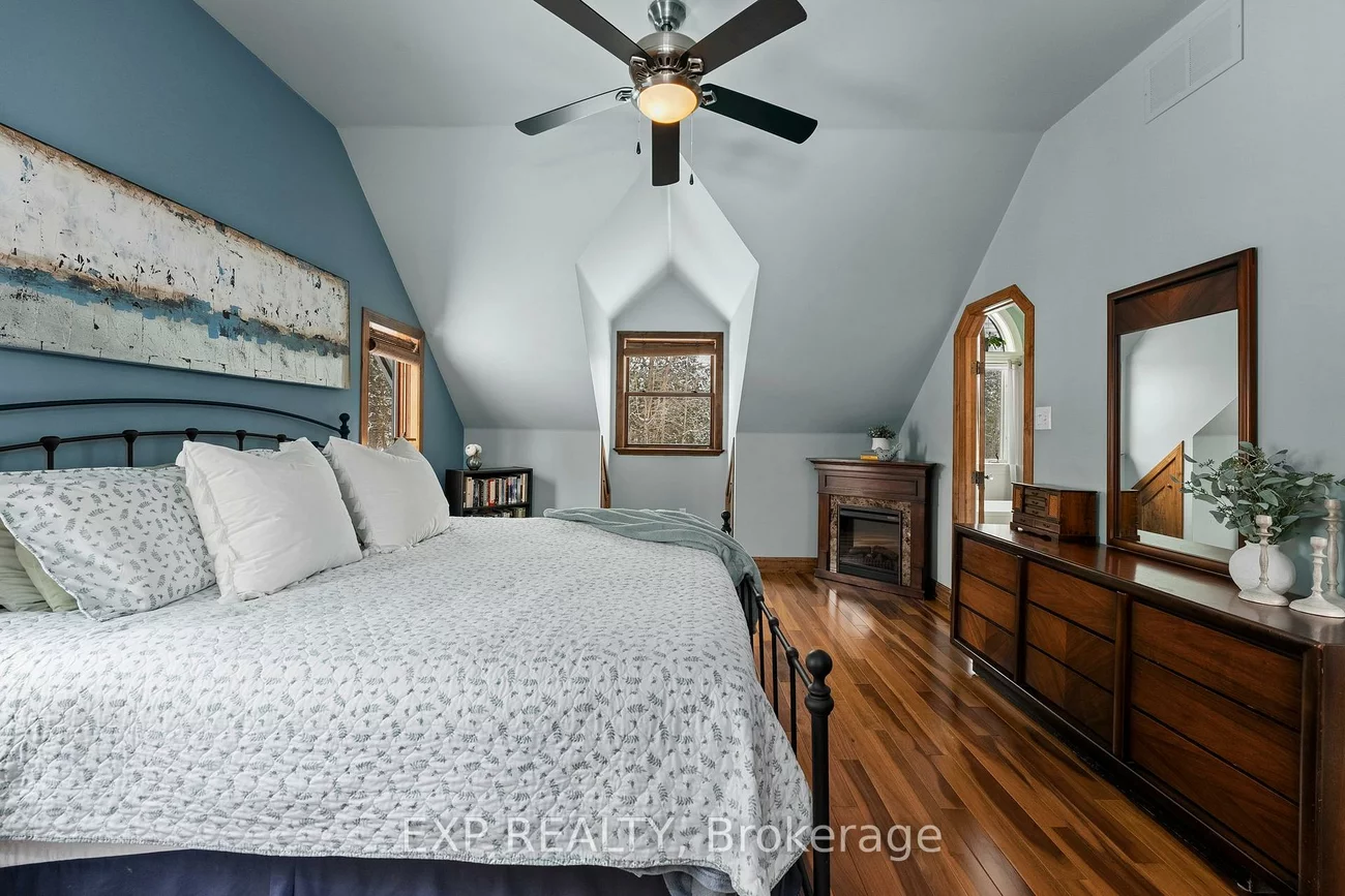 16171, 7th Concession, Pottageville, King