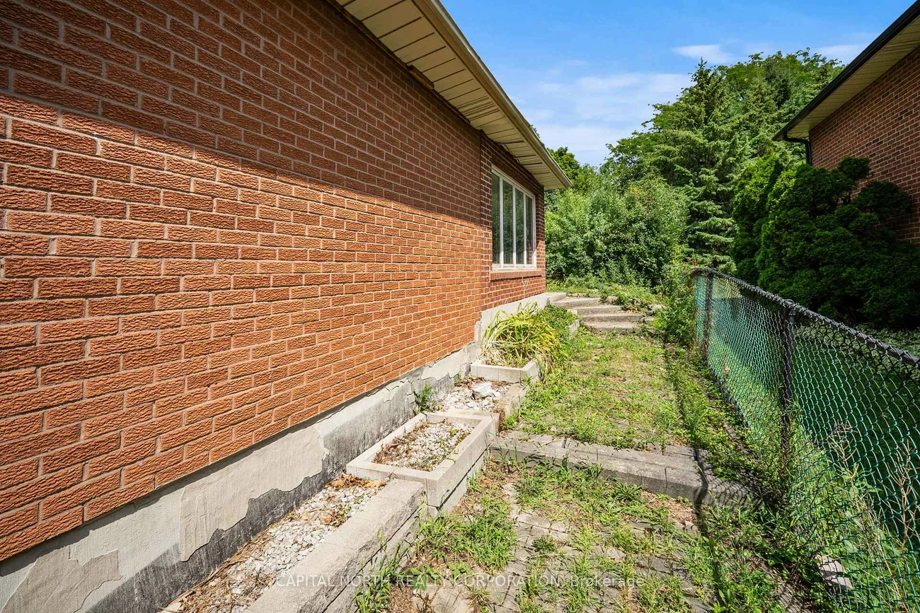 12727, Keele, King City, King