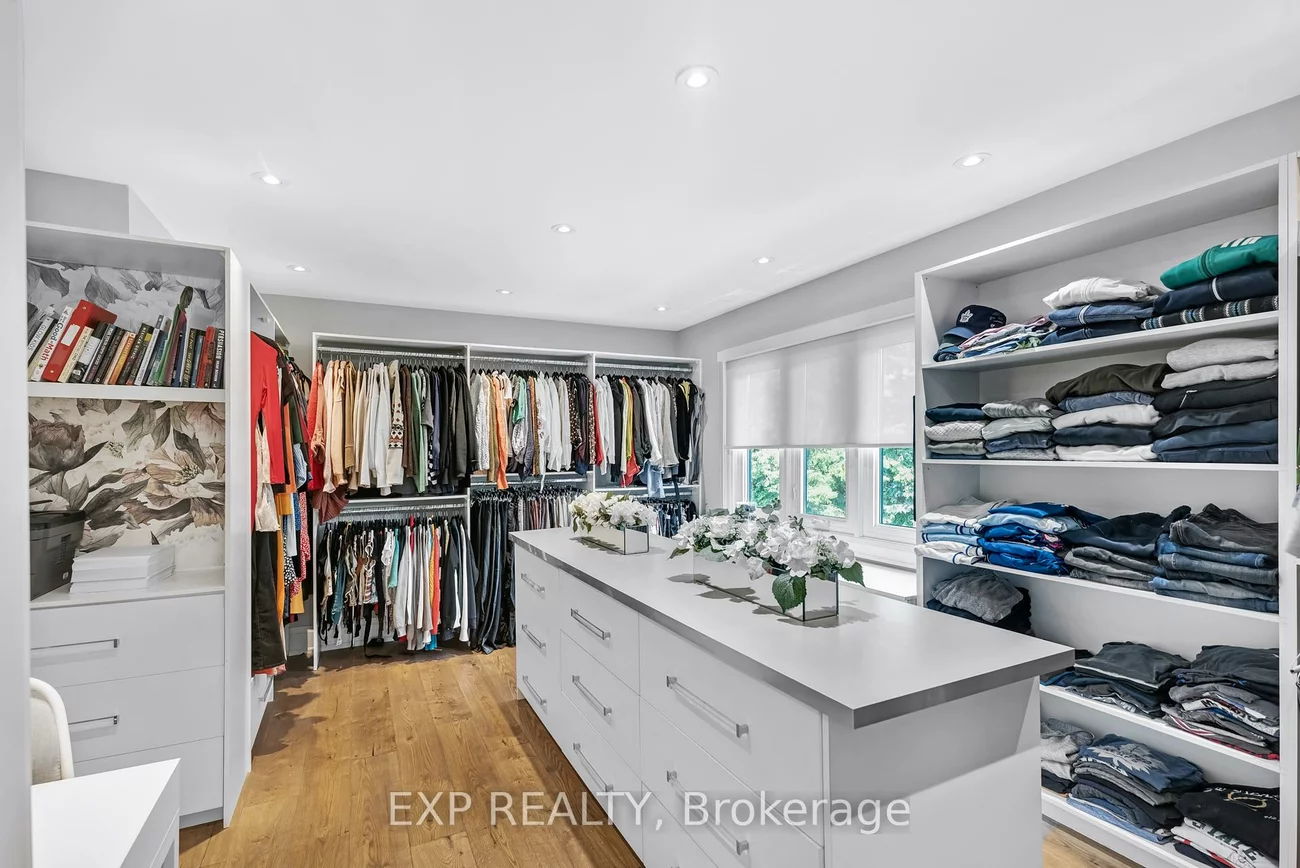 17, Chamberlain, Nobleton, King
