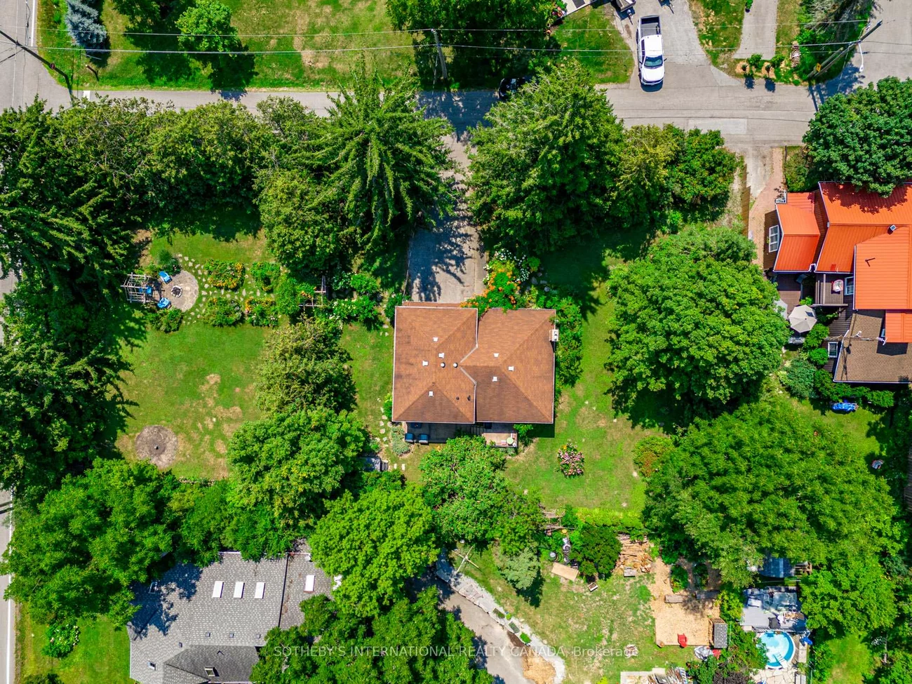 80, Centre, Schomberg, King