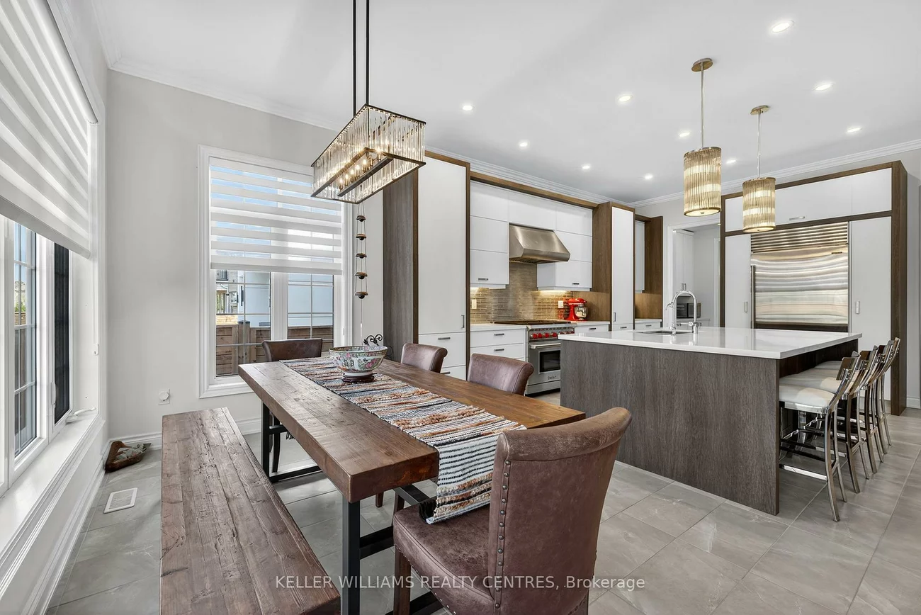 10, Larkin, Nobleton, King