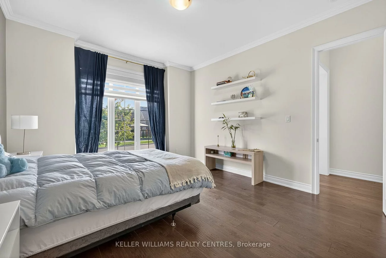10, Larkin, Nobleton, King