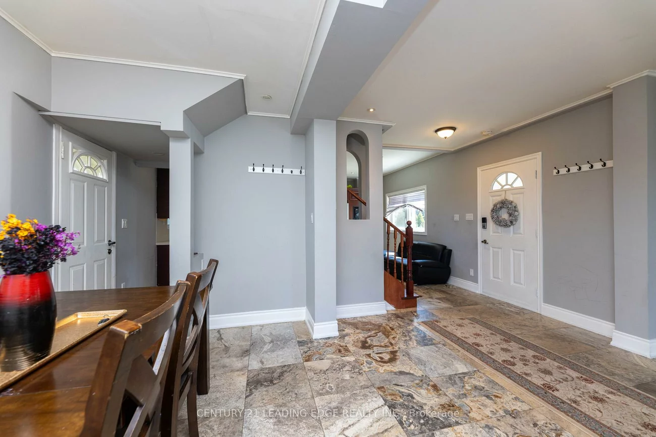 13286, Dufferin, King City, King