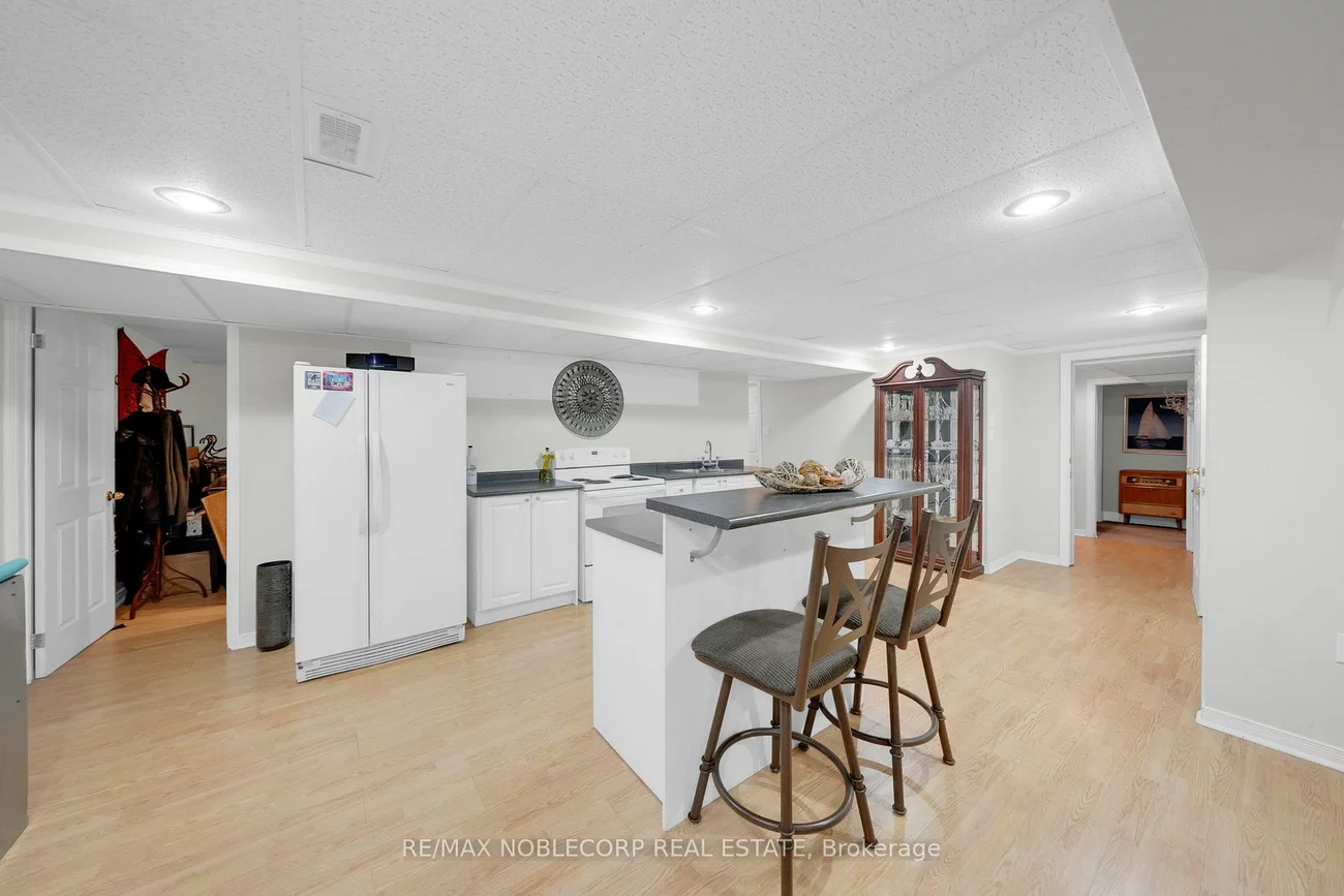 14, Willard Hunt, Schomberg, King