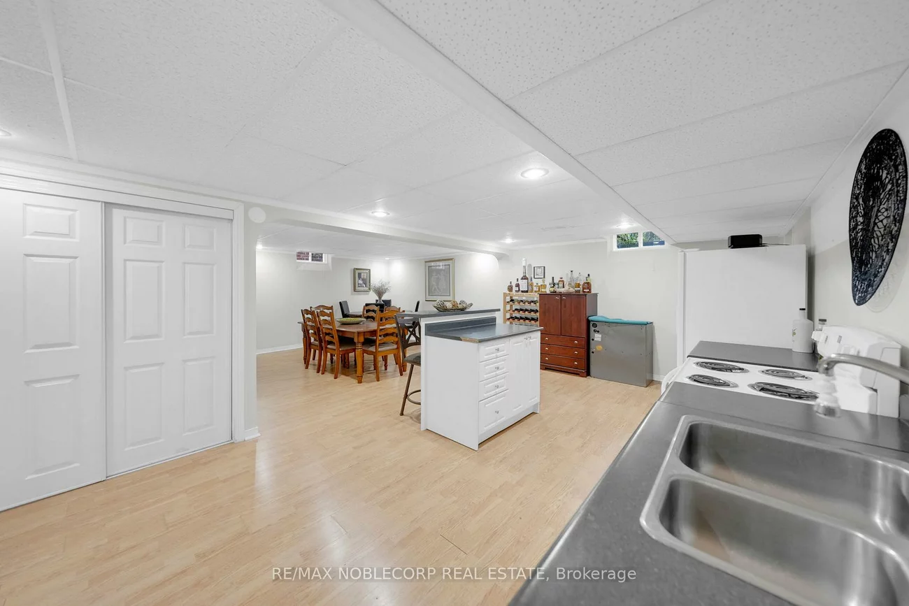 14, Willard Hunt, Schomberg, King